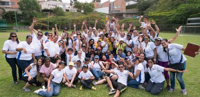 La Fundación Olimpiadas Especiales, establecida en Venezuela desde el año 1980, está dedicada a apoyar a personas con discapacidad intelectua