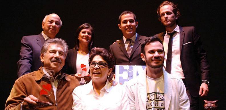 El Teatro Chacao de Caracas sirvió de escenario para que los finalistas del Concurso Cartas de Amor pudieran leer sus misivas a viva voz ante un público entusiasta