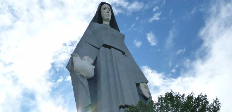 Ubicado en Trujillo, el Monumento a la Virgen de la Paz cuenta con 46.72 metros de altura