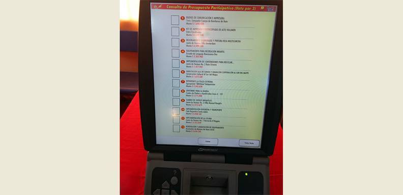 Tras una nueva jornada de la iniciativa participativa "Yo Opino" que adelanta Chile para promover el interés ciudadano en los procesos de votación y democráticos, cerca de 10 mil personas participaron eligiendo a través del Voto Electrónico