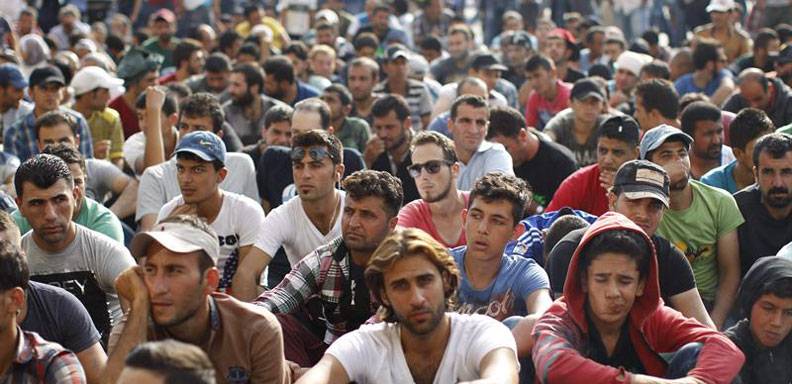 Comunidad Europea pedirá a países de la Unión que se repartan otros 120.000 refugiados que están en Hungría, Grecia e Italia / Foto: EFE