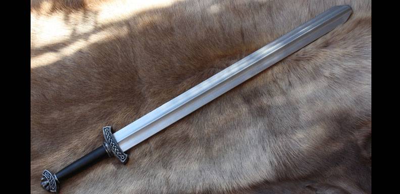 Bajo unas rocas al sur de Noruega fue hallada una espada de hierro que data de hace 1.200 años