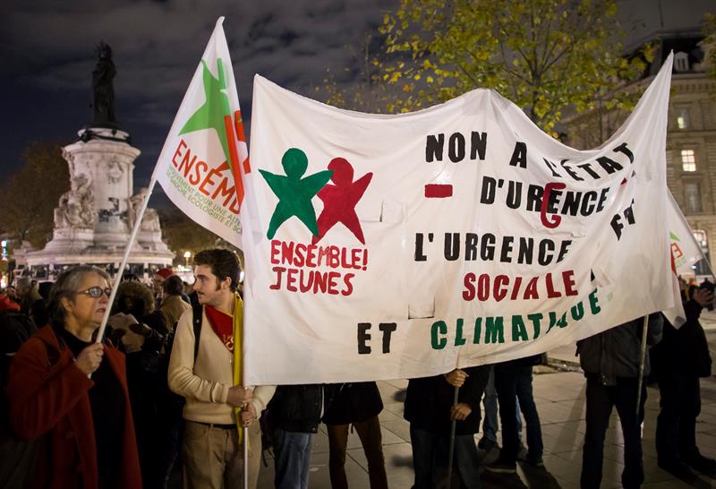 Dos mil marchas se celebraron en ciudades como Sídney, Berlín, Londres, Madrid, Sao Paulo y Nueva York en el marco de la Cumbre del Clima. En París la protesta fue dispersada