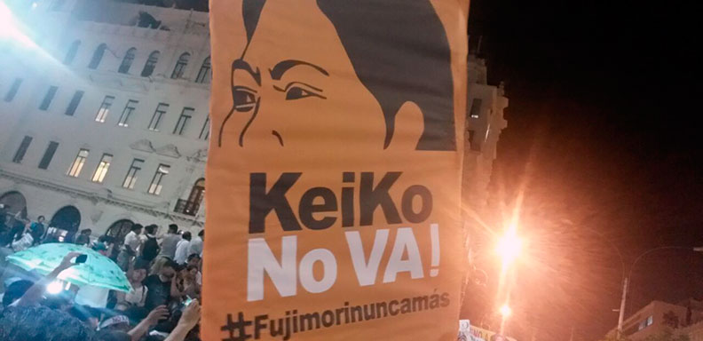 Miles de limeños se concentraron en la Plaza San Martín para rechazar la candidatura de Keiko