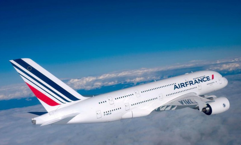 Air France reconoció que no se puede excluir que "puntualmente" a esas cancelaciones programadas se añadan "anulaciones y retrasos de última hora"