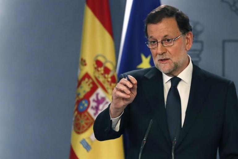 Gobierno español propone cesar al presidente de Cataluña y convocar comicios