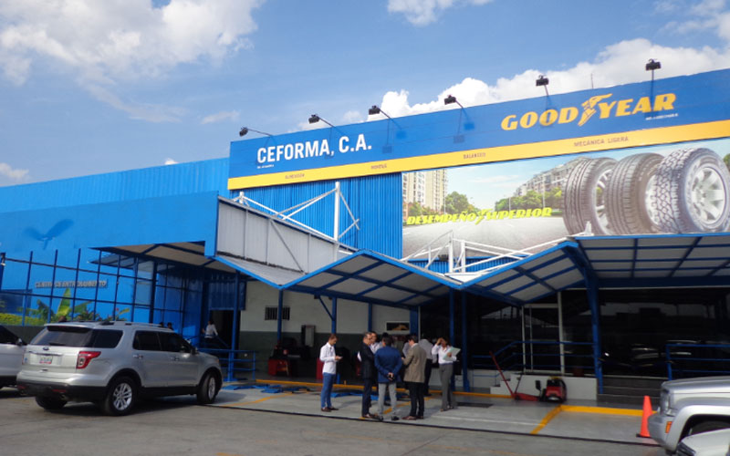 Goodyear reinaugura su tienda modelo CEFORMA