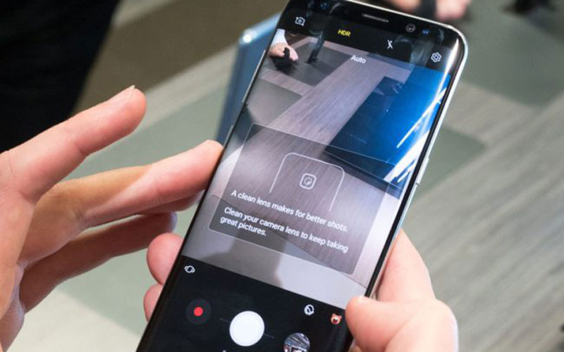 Samsung Galaxy S8, su cámara avisa si está sucia