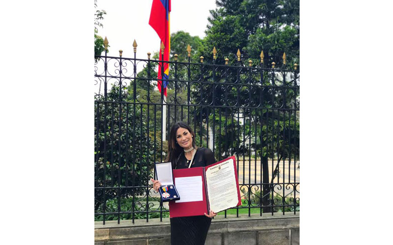 Caterina Valentino fue condecorada por el Congreso de la República de Colombia