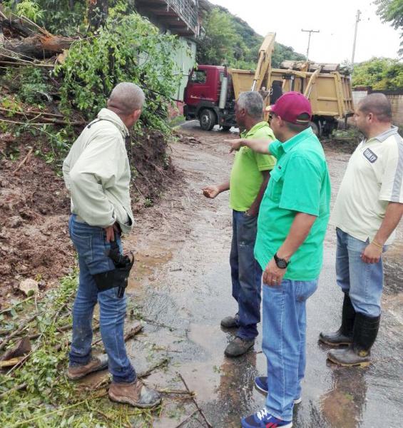 Alcalde Alcides Martínez continúa al frente de las emergencias por lluvias