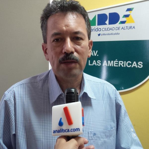 Reinaldo Toro, secretario general del Sindicato de Trabajadores de la alcaldía de Mérida, dijo que hoy día los trabajadores devengan actualmente un salario de 40 mil bolívares