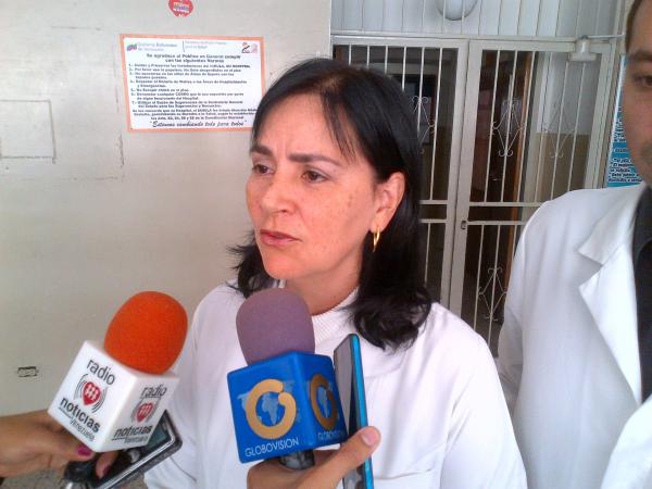 Estrella Uzcátegui, jefe del Servicio de Cirugía, dijo que son insuficientes los insumos / Foto: Nora Sánchez