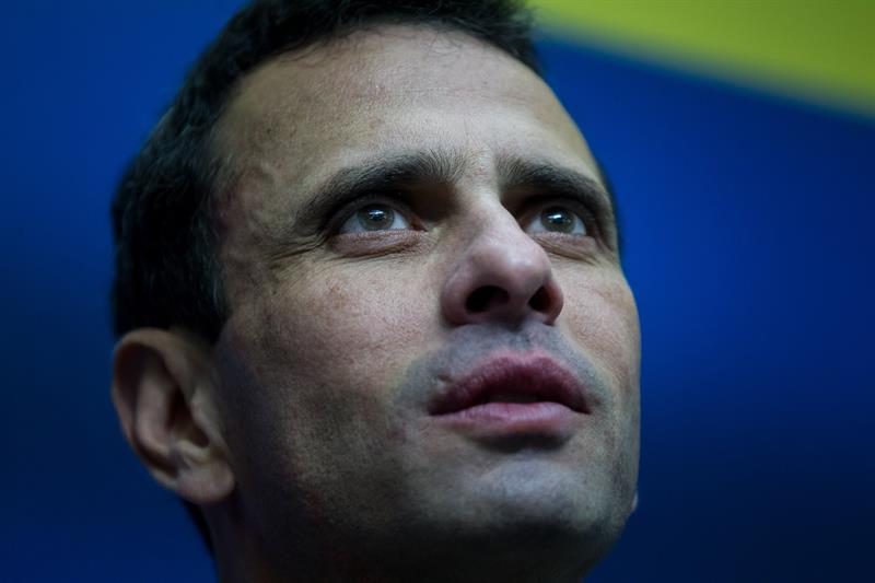 Capriles piensa que él o Leopoldo López son capaces de dirigir Venezuela