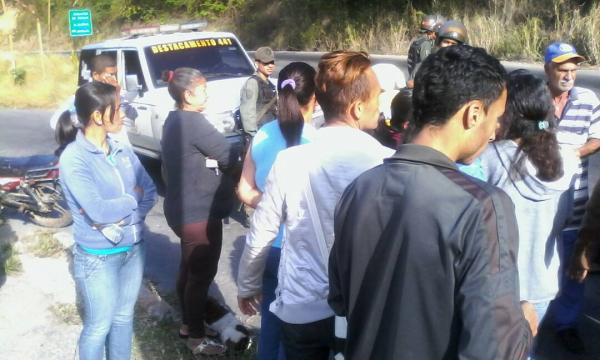 Continúan las protestas en Miranda por falta de comida y distribución del CLAP