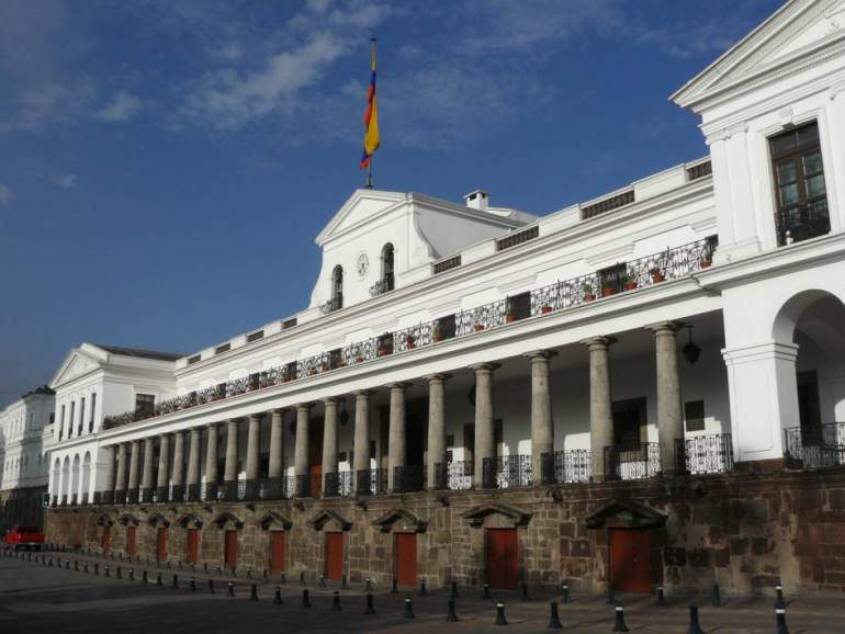 Ecuador envÃ­a âprotestaâ a Bolivia y Venezuela por declaraciones sobre Correa