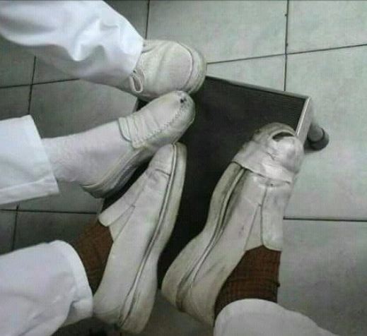 zapatos blancos enfermeros