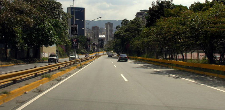El lunes activarán plan de mantenimiento en siete arterias viales en Caracas