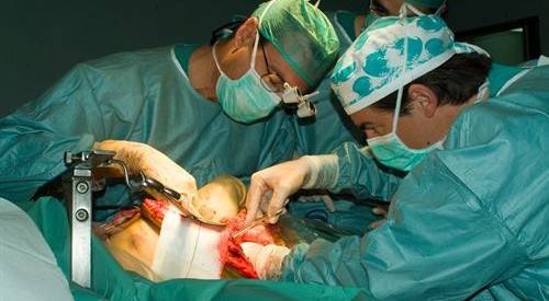 Imagen de cirugía de transplante de hígado