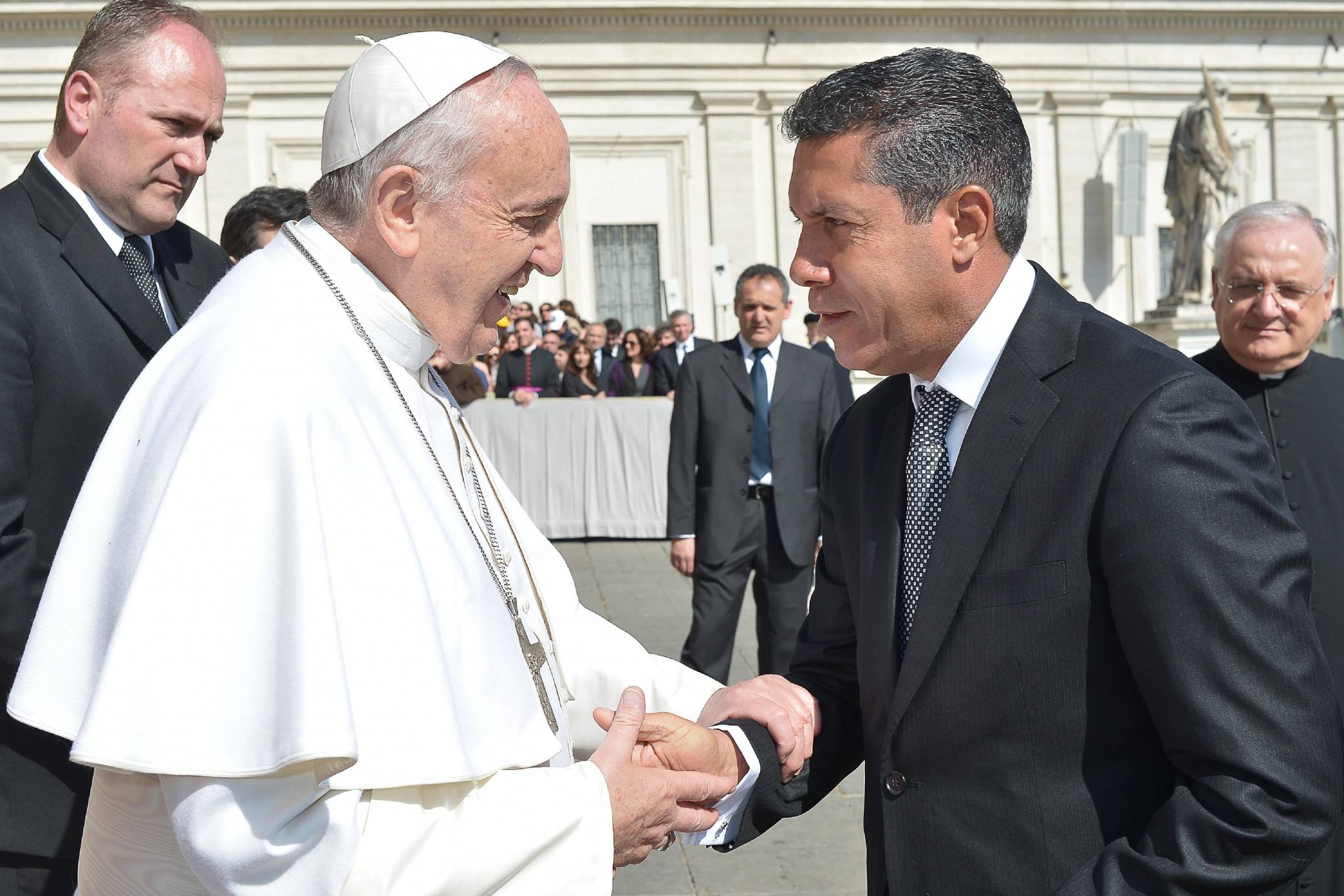 Foto Henri Falcon con el Papa