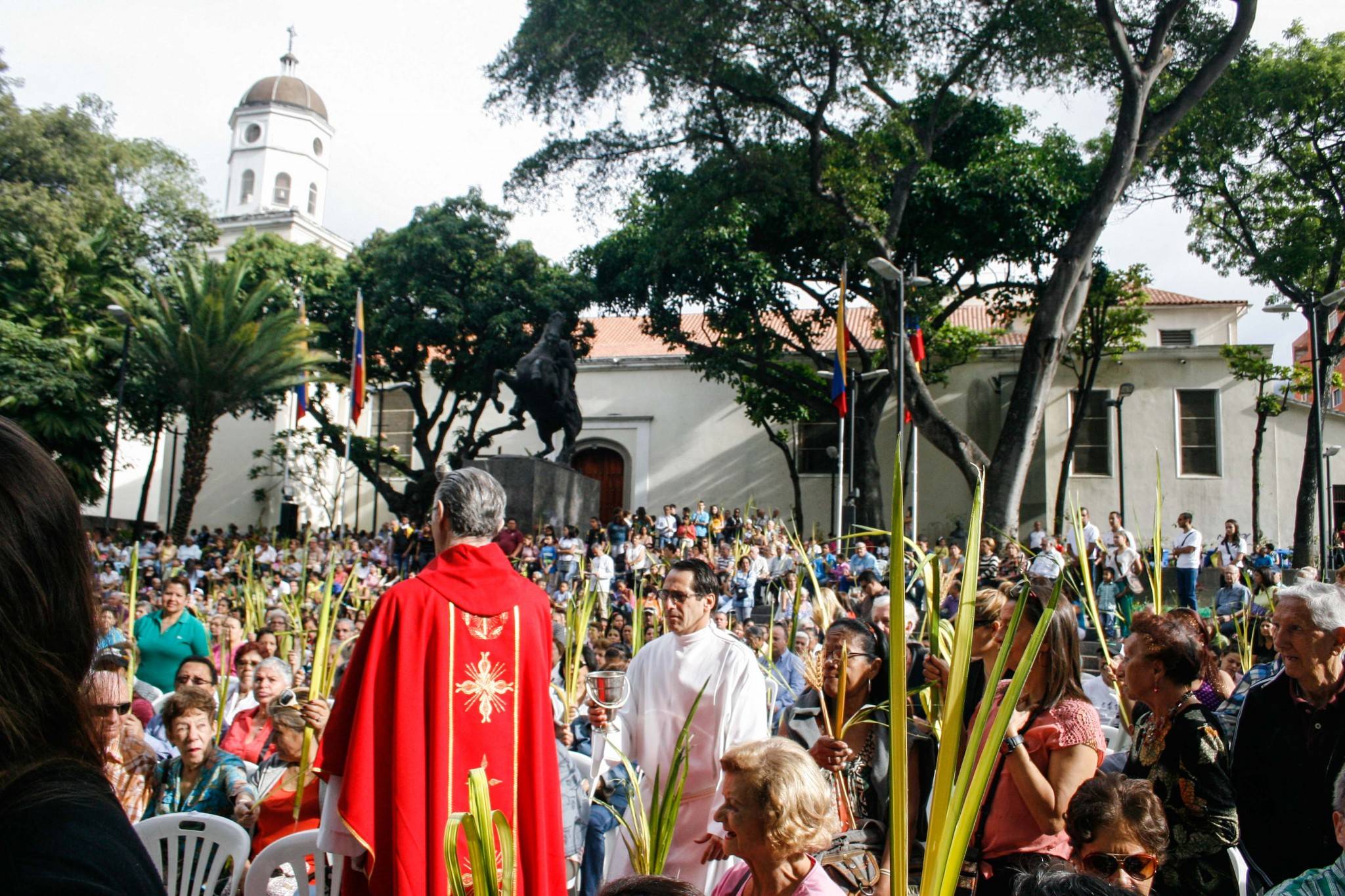 En la Plaza Bolívar de Chacao se celebró el Domingo de Ramos