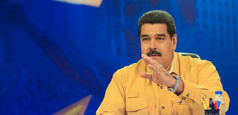 Maduro anunció que se acabará la corrupción con cupos universitarios/ Foto: AVN