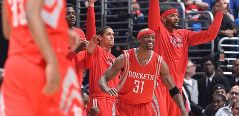 Rockets venció a Clippers y van al último juego de la serie
