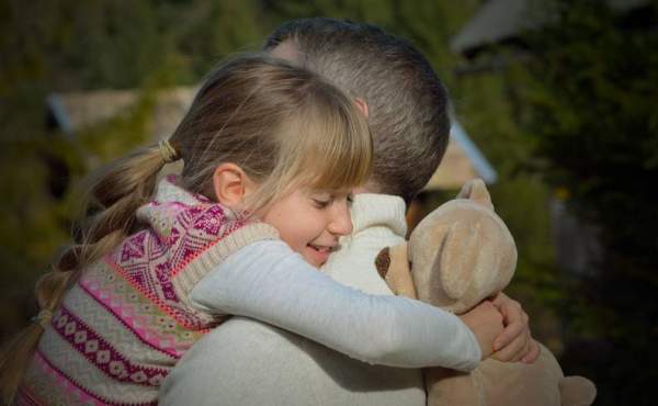 El consuelo, la paciencia y el abrazo a tiempo ayudan a controlar las pesadillas en los niños
