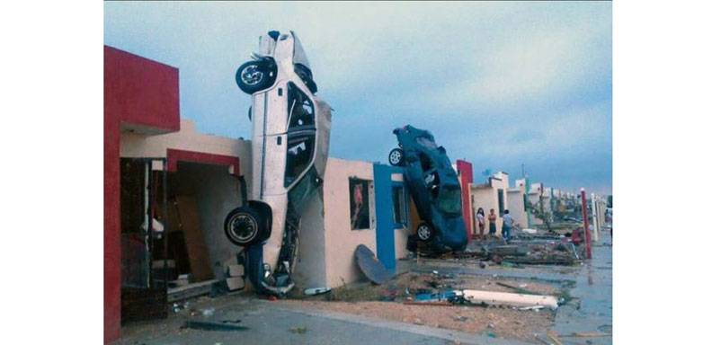 Un tornado dejó al menos 10 muertos en el norte de México