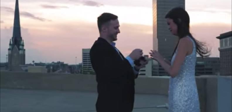 Esta explosiva propuesta de matrimonio que se hizo viral