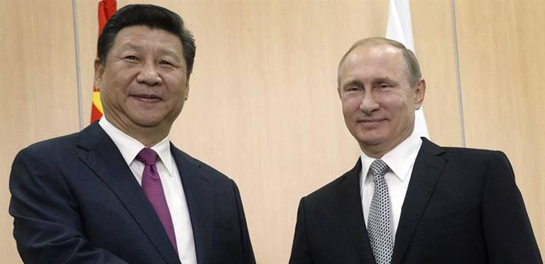 Presidentes de China y Rusia se reúnen antes de iniciar la cumbre de los BRICS/ Foto: EFE