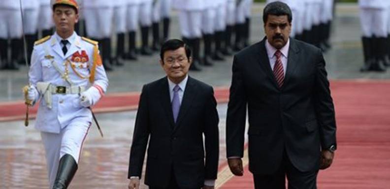 Presidente venezolano y vietnamita, se reunieron este lunes para firmar acuerdos de aumento de intercambio comercial