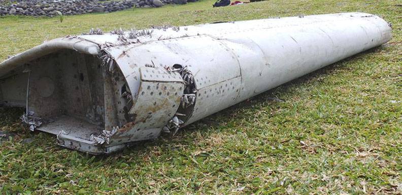 Confirman que restos encontrados en el Índico pertenecen al vuelo MH370