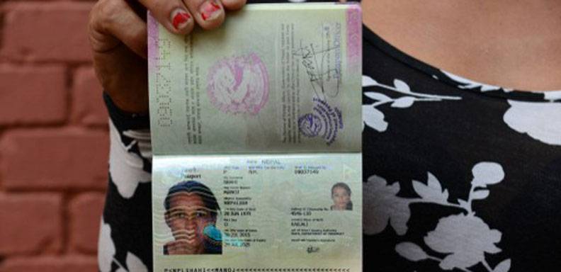 Nepal incluye el tercer género en sus pasaportes/ Foto: AFP