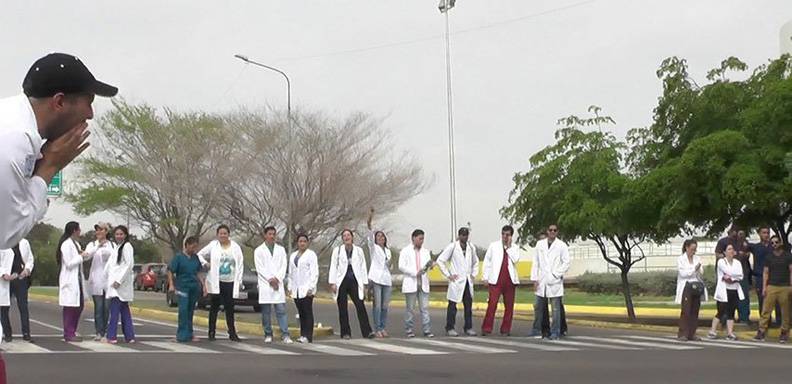 Estudiantes de medicina de LUZ exigien el inicio de clases