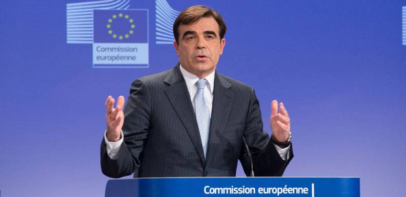 La Comisión Europea saludó la victoria de Tsipras e instó al nuevo gobierno a "no perder tiempo" para aplicar las reformas pendientes