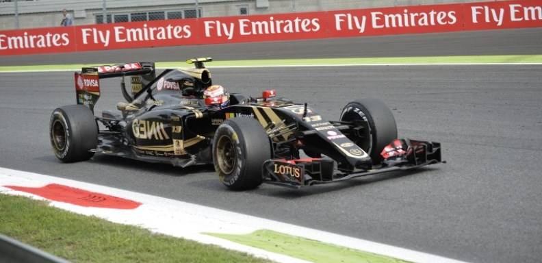 Pastor Maldonado (Lotus), dio 41 vueltas y marcó un crono de un minuto, 25 segundos y 513 milésimas, terminando octavo en la prácticas