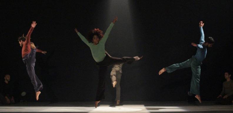 Actuará junto a Teresa Danza Contemporánea, la compañía Agente Libre