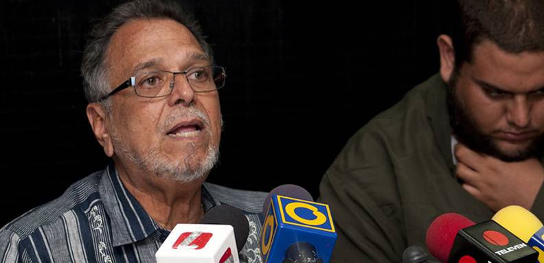 El presidente de la Apucv, Víctor Márquez, reiteró el llamado a los venezolanos a participar en la recolección del 20% de las manifestaciones de voluntad