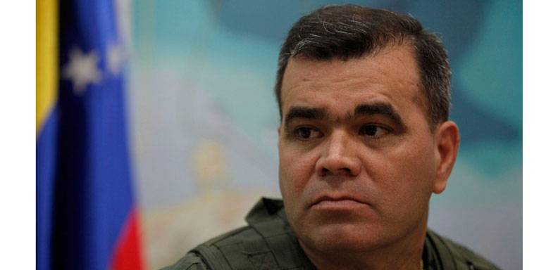 Padrino López expresó que los miembros de la Fuerza Armada no abren ni cierran centros