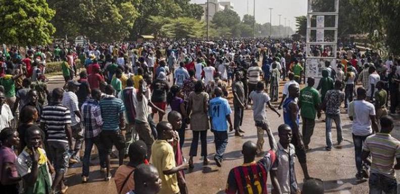 Golpistas de Burkina Faso irrumpieron en hotel
