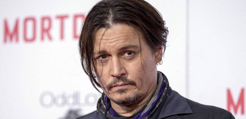 Johnny Depp "empleado" de lujo en Venecia