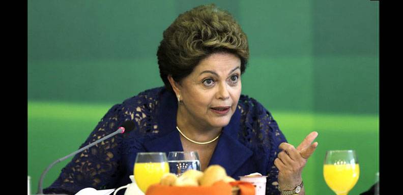 Cuatro de los partidos más importantes de la oposición brasileña anuciaron el "Movimiento Pro-Impeachment" con fines de destitución de Dilma Rousseff