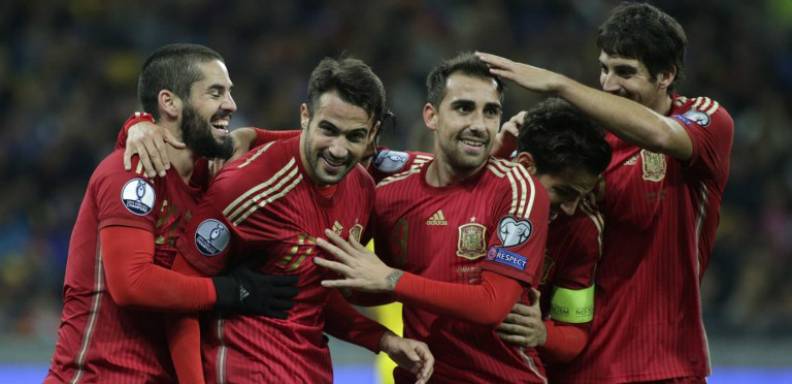 Francia, país anfitrión, y España, vigente doble campeón, estarán en el bombo de los cabezas de serie en el sorteo de la Eurocopa 2016