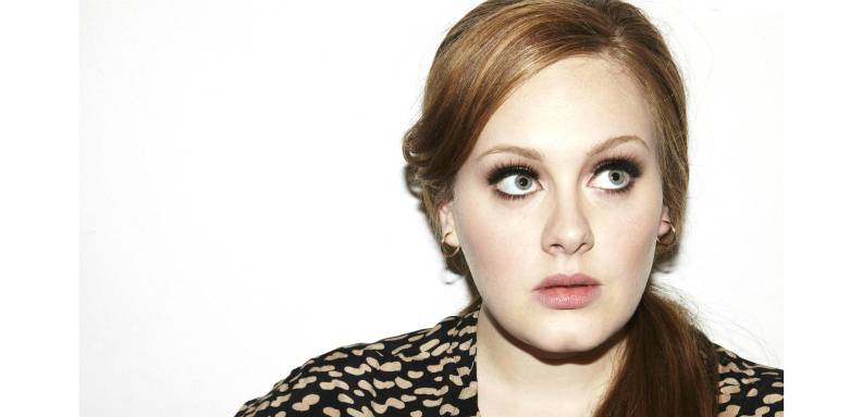 Con su anterior trabajo "21", Adele permaneció dos años en la lista de más vendidos