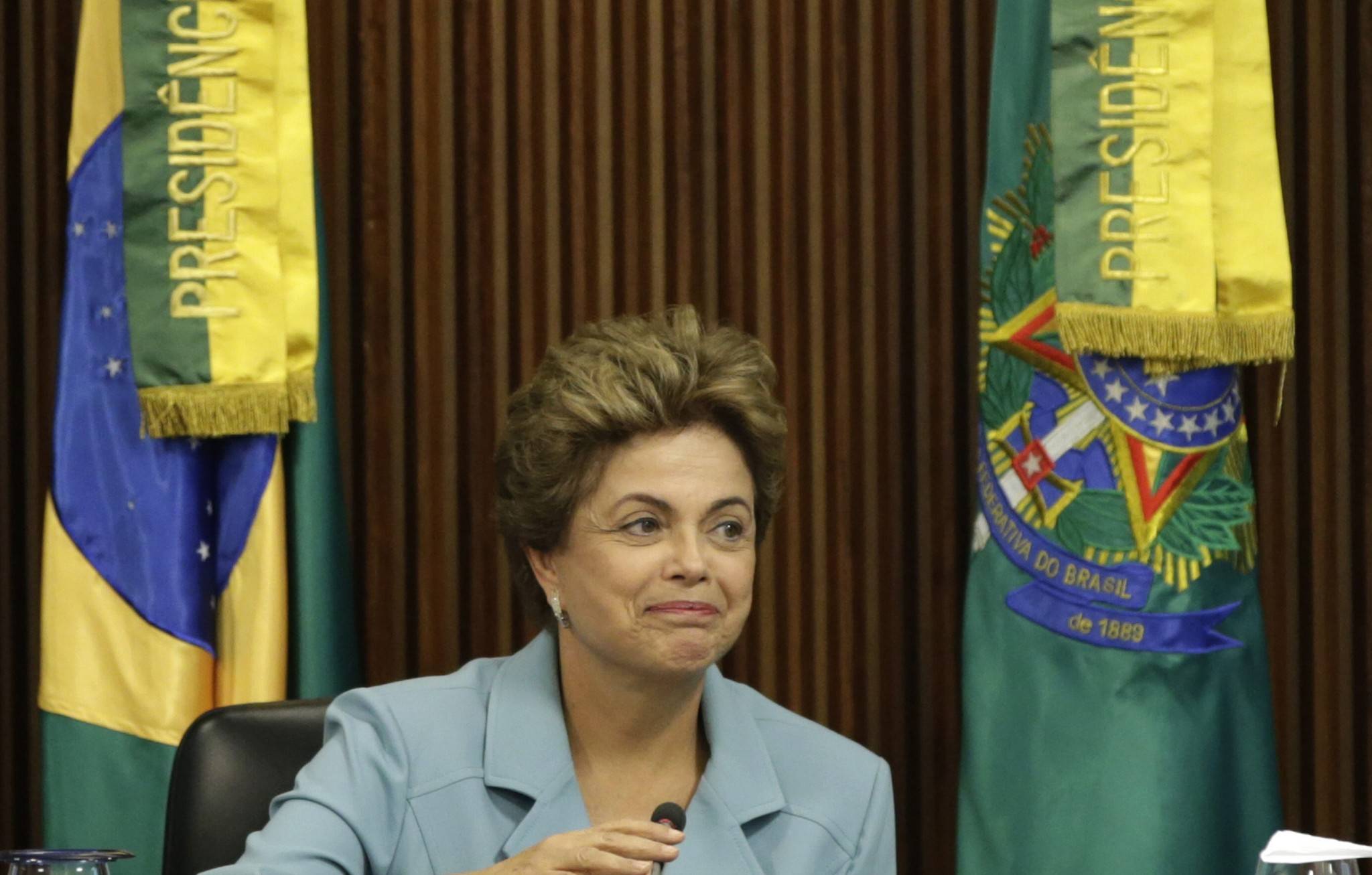 Los opositores de Rousseff desean su destitución sin esperar por una resolución del Congreso