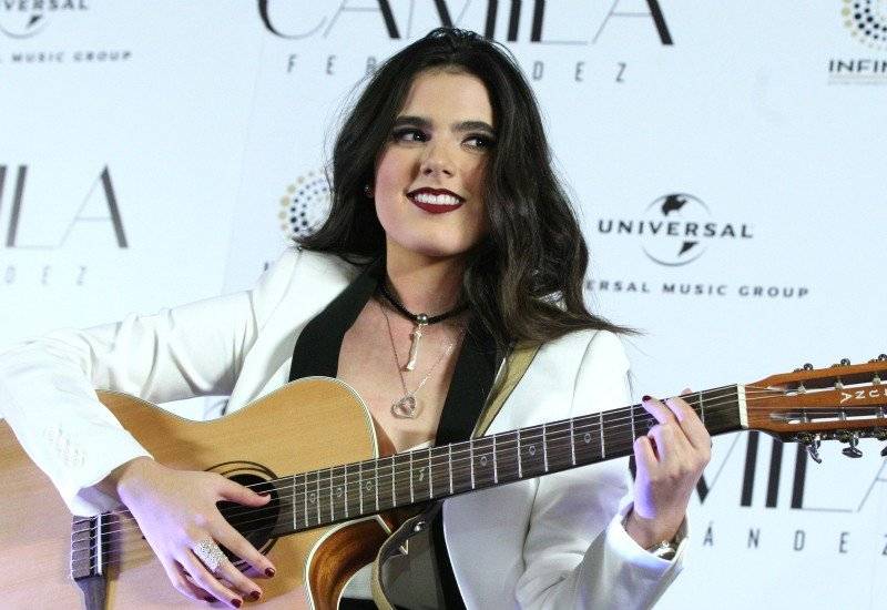 Camila Fernández, hija de Alejandro Fernández se lanza como solista