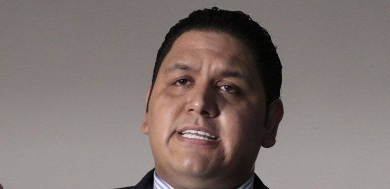 Luis Emilio Rondón consideró "ilegal" prorrogar el horario de votación