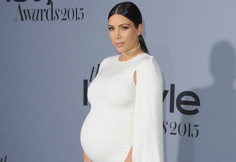 ¡Kim Kardashian ya dio a luz!