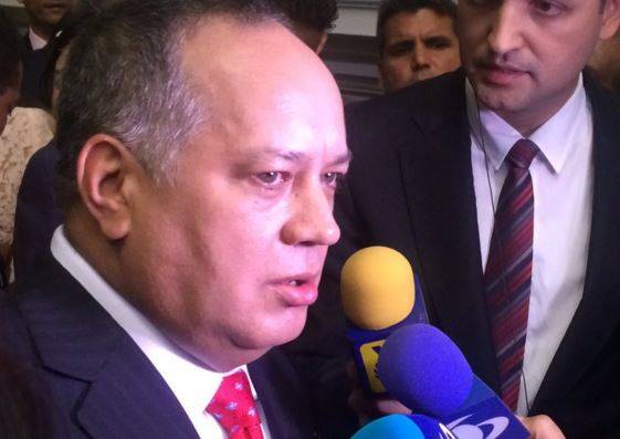 El expresidente de la Asamblea Nacional, Diosdado Cabello, no se ha quedado hasta finalizar ninguna de las dos sesiones del nuevo Parlamento.