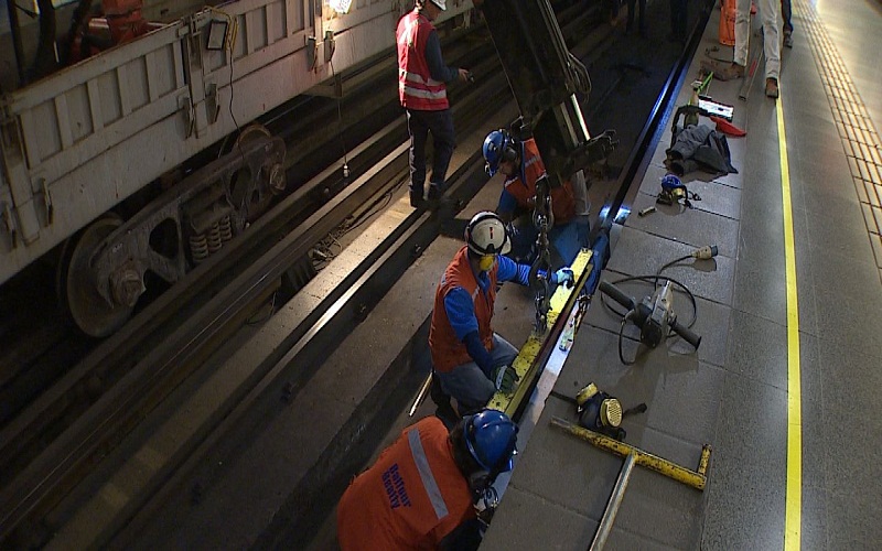 Los trabajadores del Metro de Caracas se mantienen activos desde la media noche del viernes